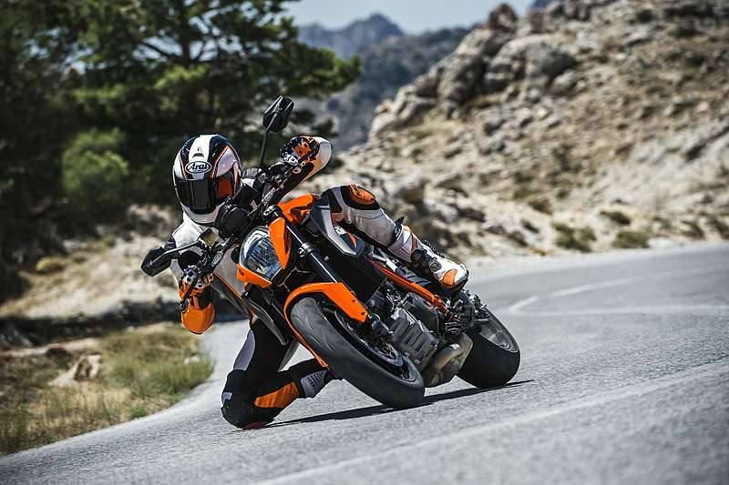 STREET BIKES