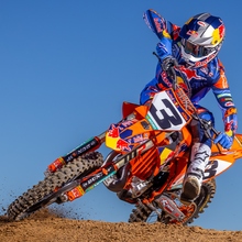 Load image into Gallery viewer, KTM 450 SX-F Factory Edition 2026